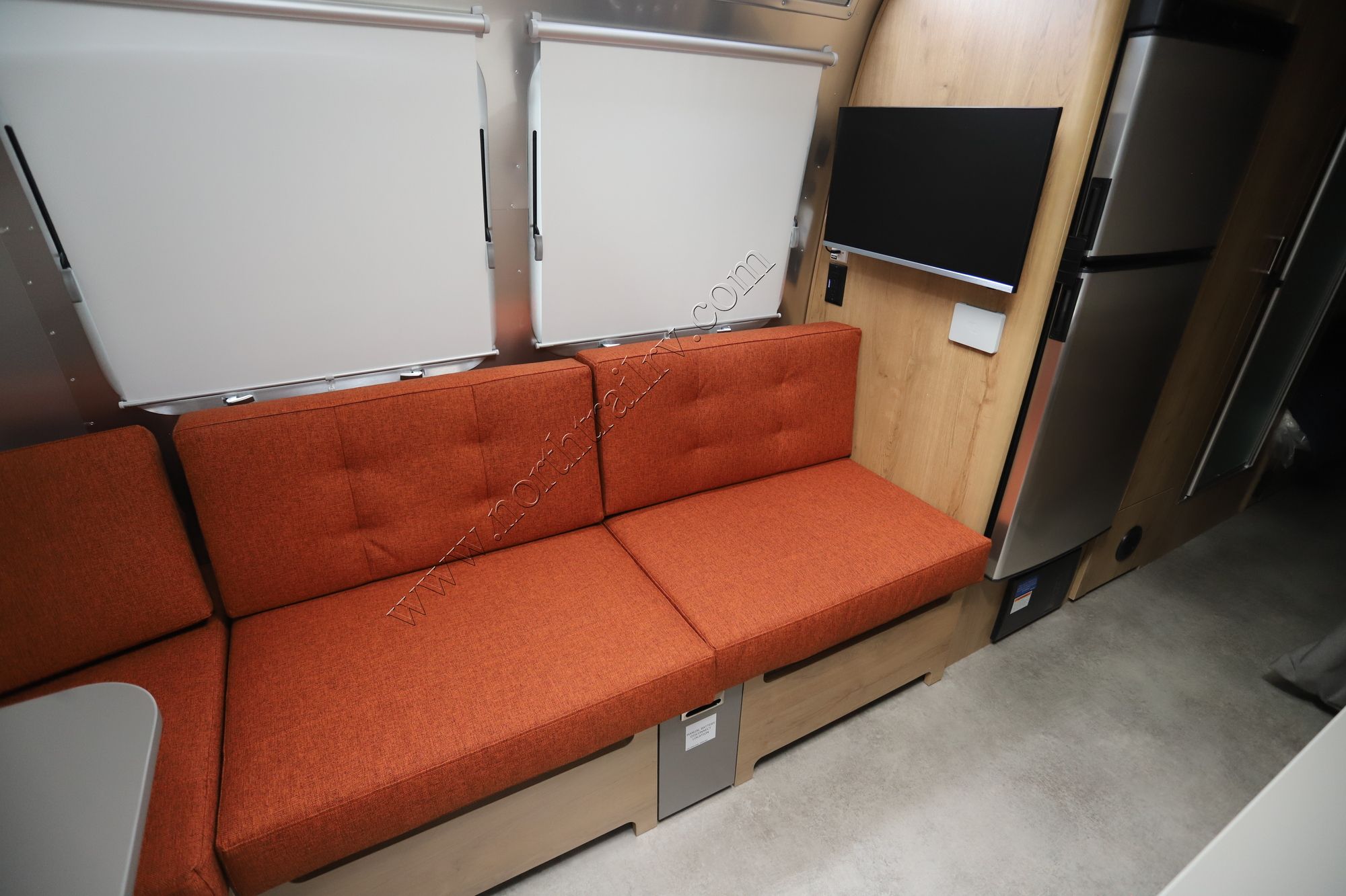 New 2026 Airstream Trade Wind 25FB Travel Trailer  For Sale