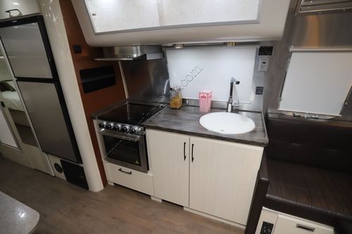 2017 Airstream Intl Serenity 28RB