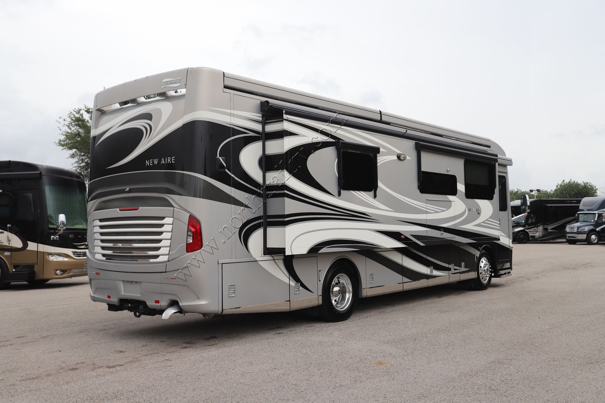 Used 2020 Newmar New Aire 3543 Class A  For Sale
