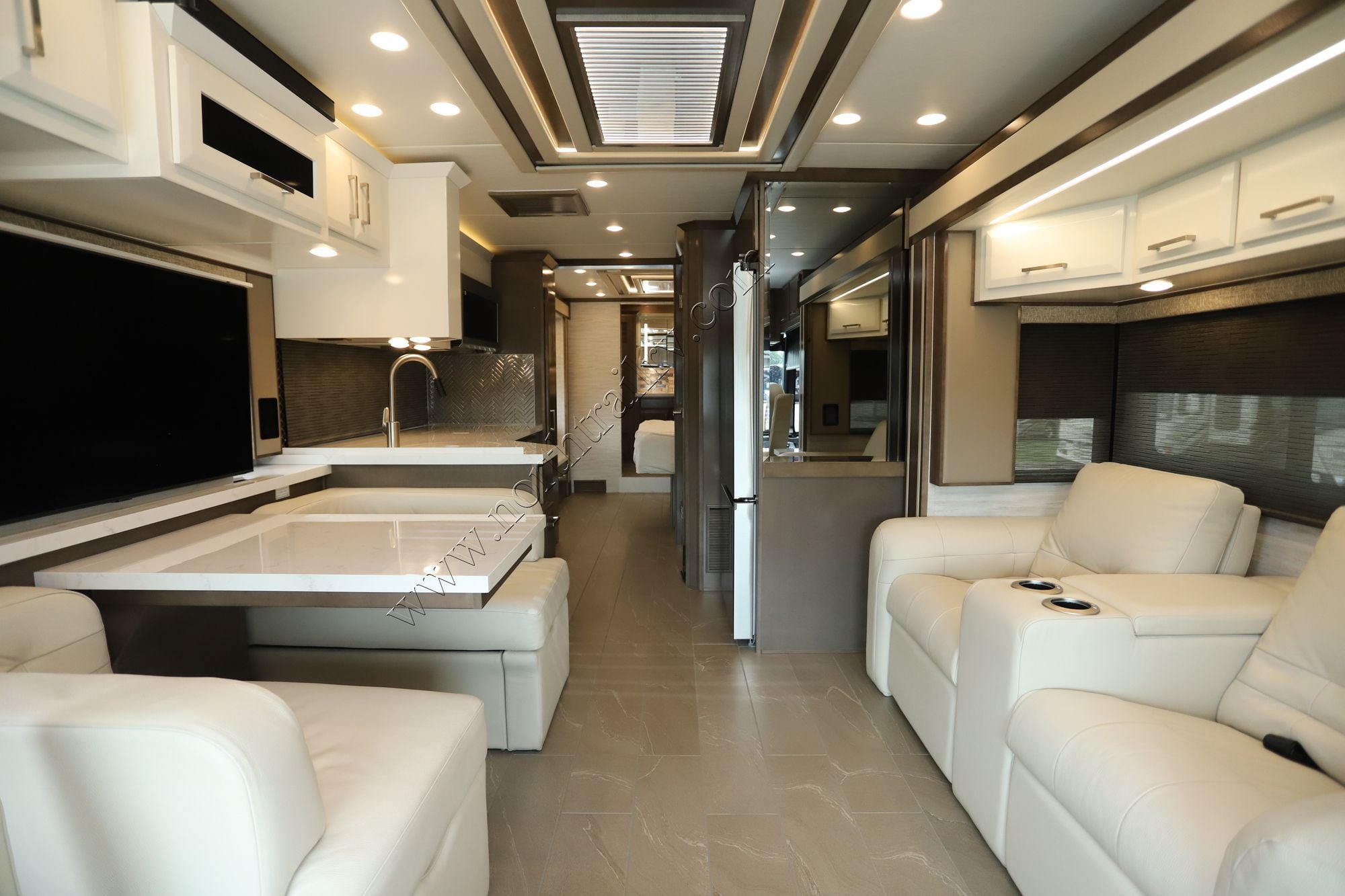 Used 2025 Newmar New Aire 3547 Class A  For Sale
