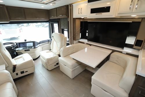 2025 Newmar New Aire 3547