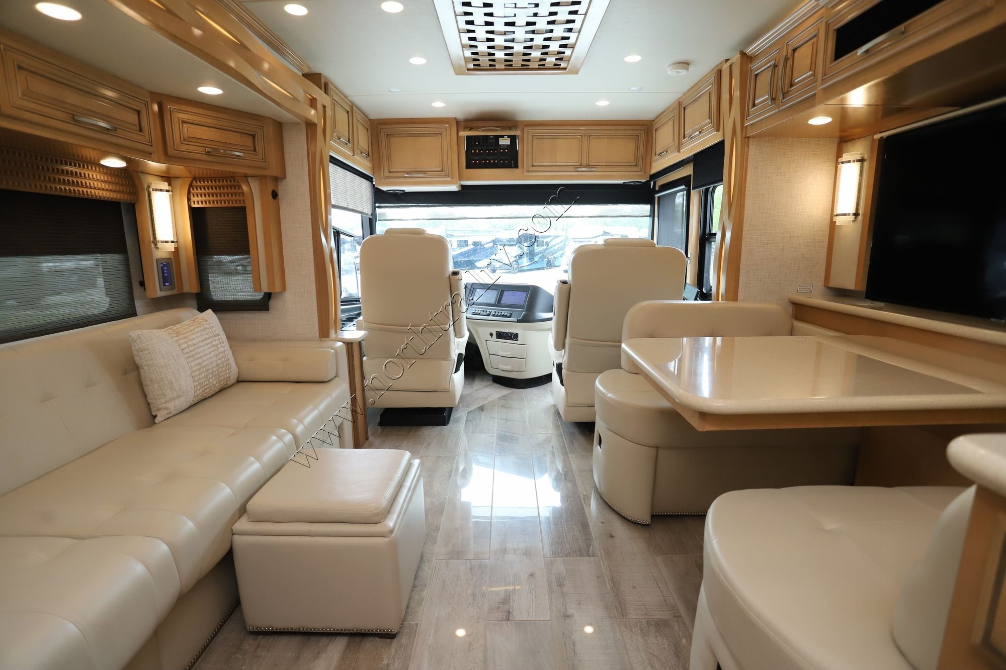 Used 2020 Newmar New Aire 3543 Class A  For Sale