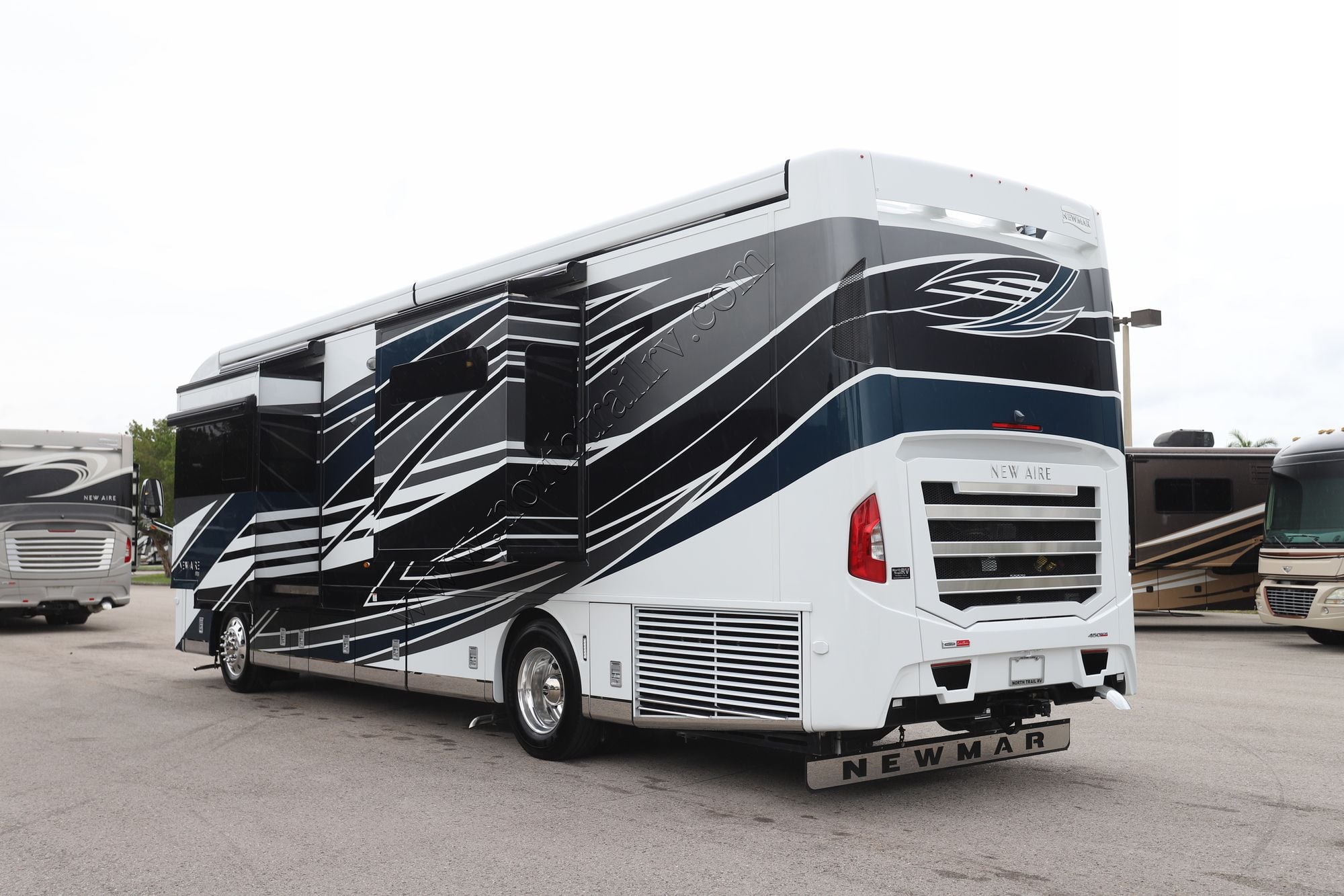 Used 2025 Newmar New Aire 3547 Class A  For Sale