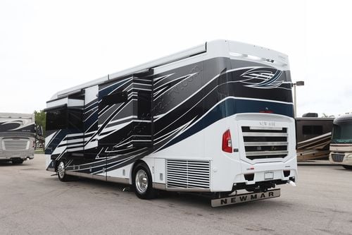 2025 Newmar New Aire 3547