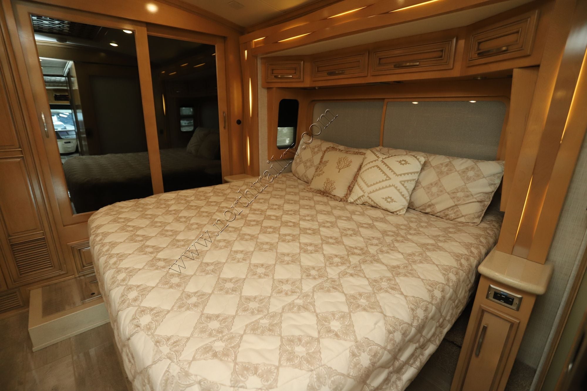 Used 2020 Newmar New Aire 3543 Class A  For Sale