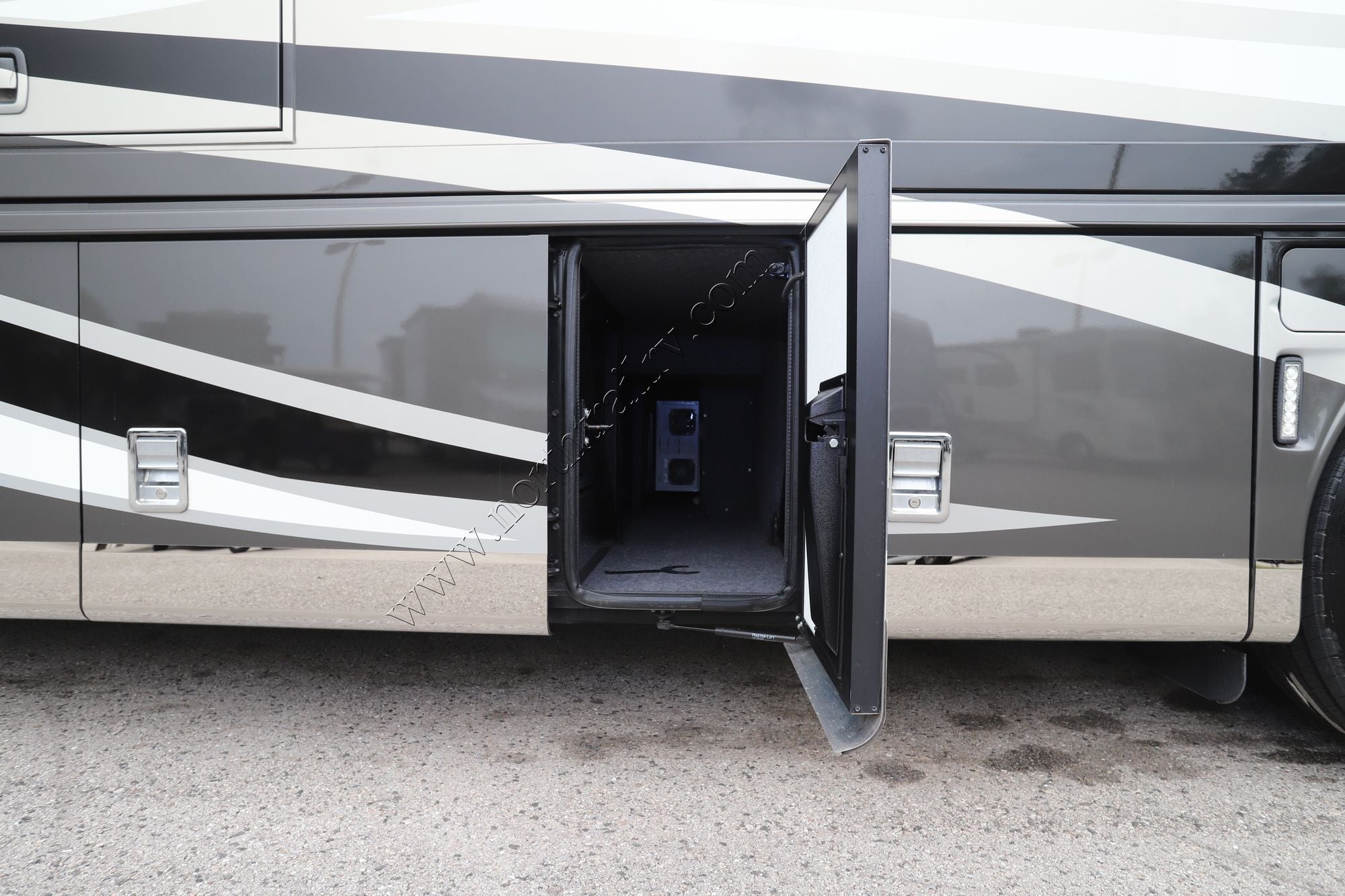 Used 2020 Newmar New Aire 3543 Class A  For Sale