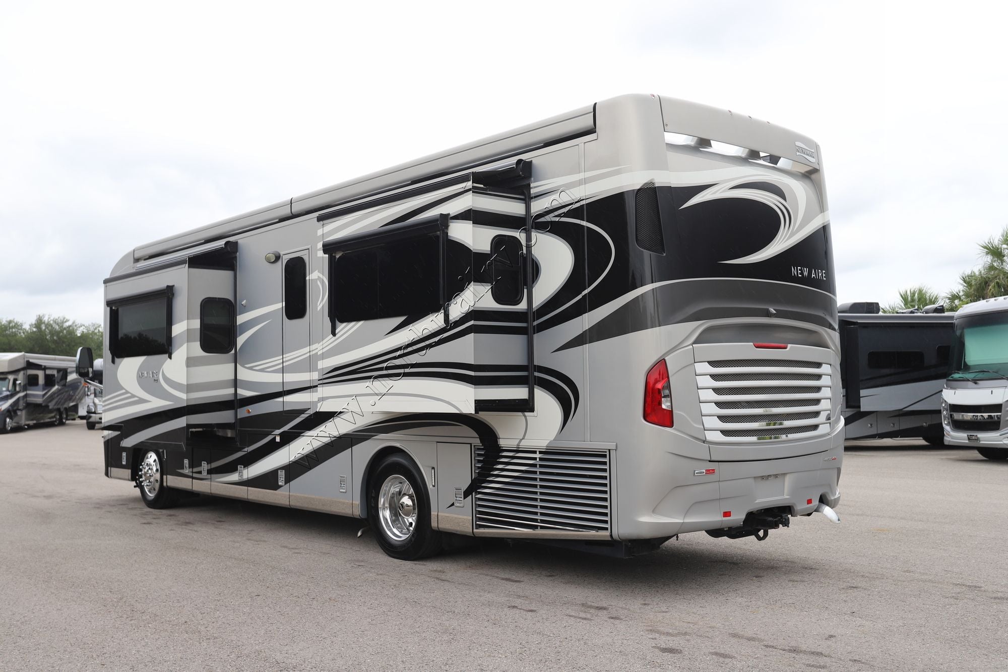 Used 2020 Newmar New Aire 3543 Class A  For Sale