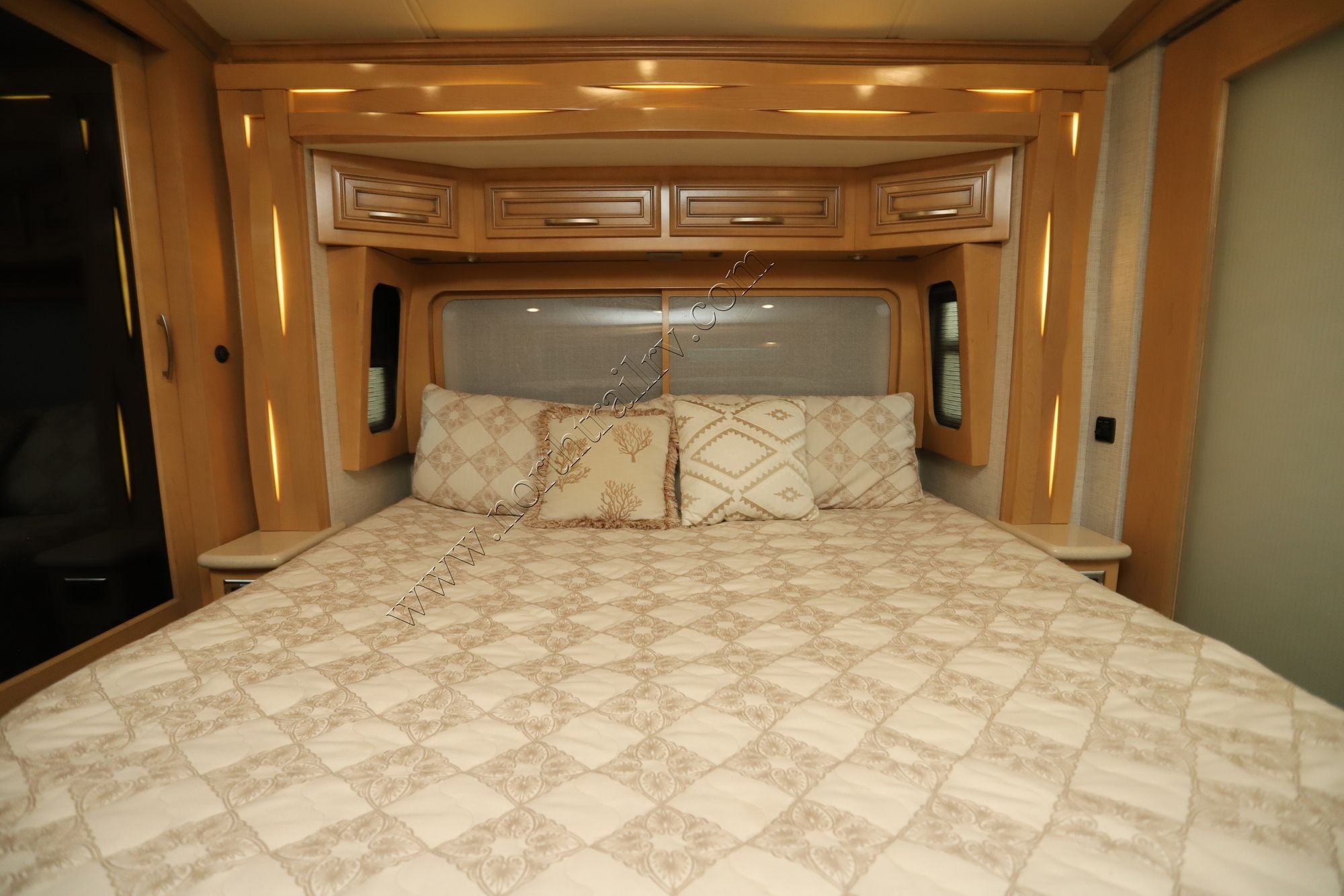 Used 2020 Newmar New Aire 3543 Class A  For Sale