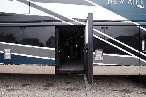 2025 Newmar New Aire 3547