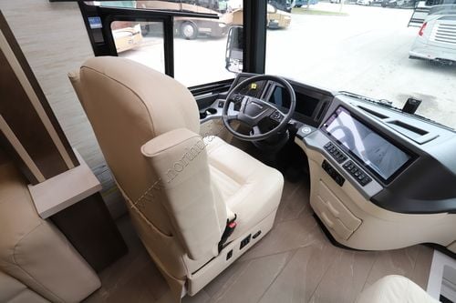2025 Newmar New Aire 3547