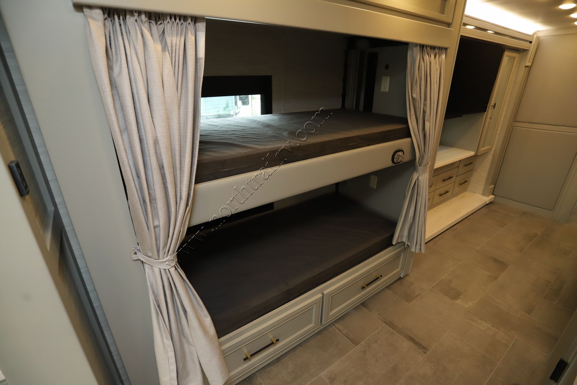 New 2026 Tiffin Motor Homes Allegro Bus 45BP Class A  For Sale