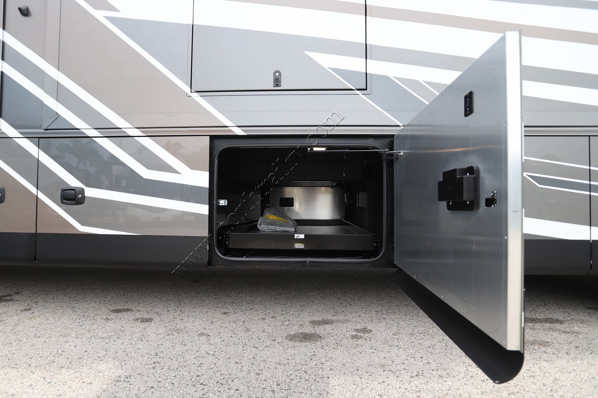 New 2026 Tiffin Motor Homes Allegro Bus 45BP Class A  For Sale