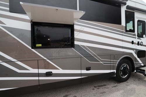 2026 Tiffin Motor Homes Allegro Bus 45BP