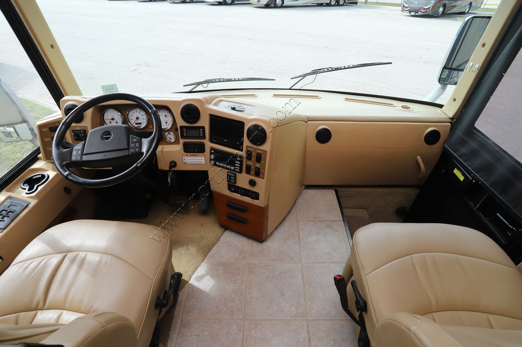 Used 2007 Winnebago Vectra 40KD Class A  For Sale