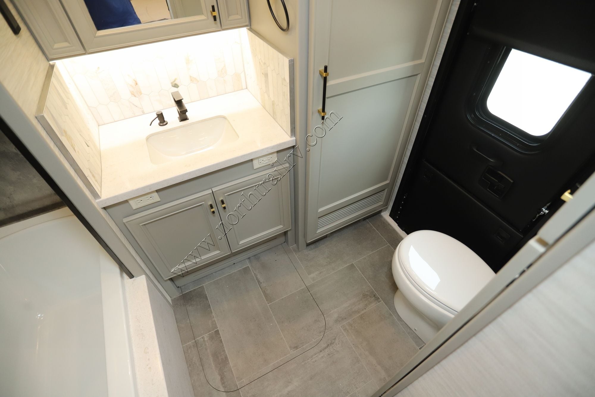 New 2026 Tiffin Motor Homes Allegro Bus 45BP Class A  For Sale