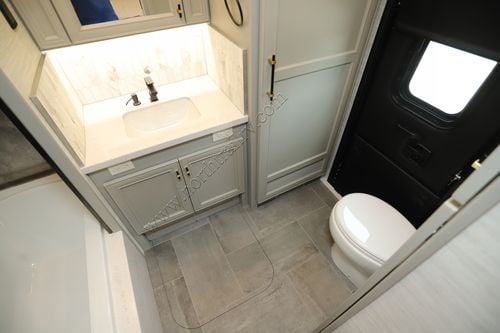 2026 Tiffin Motor Homes Allegro Bus 45BP