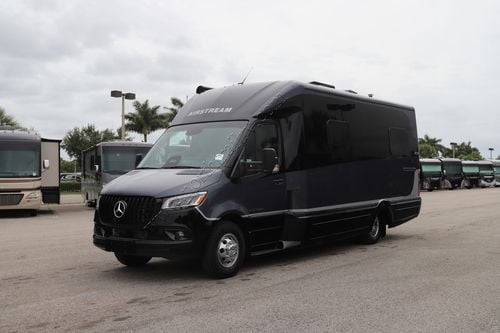 2027 Airstream Atlas RT