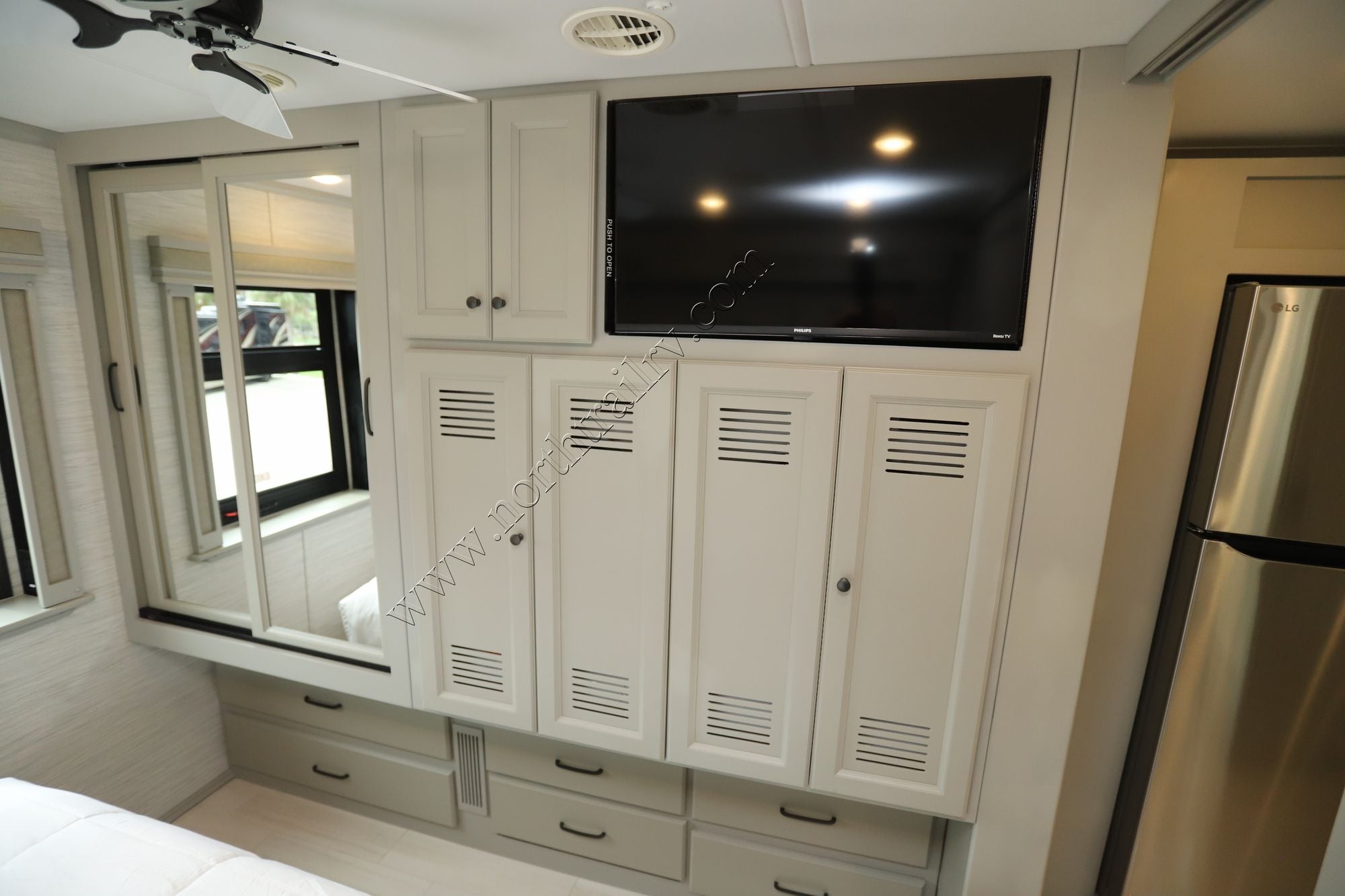 New 2027 Tiffin Motor Homes Allegro Bay 34DB Super C  For Sale