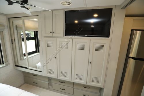 2027 Tiffin Motor Homes Allegro Bay 34DB