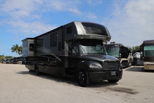 2026 Dynamax Europa 37CA