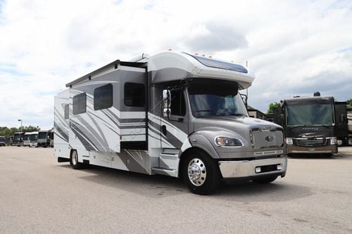 2024 Renegade Rv Verona Le 40LRB