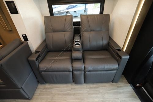 2026 Newmar Freedom Aire 2515