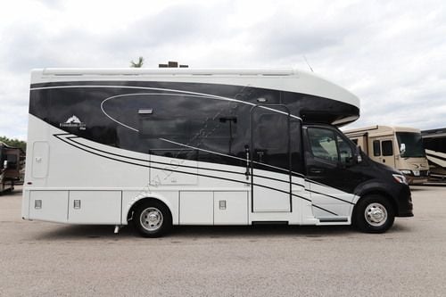 2026 Newmar Freedom Aire 2515