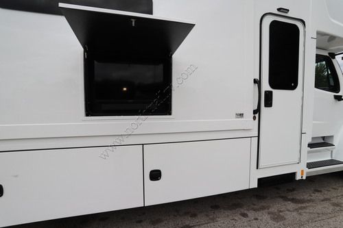 2027 Renegade Rv Valencia 39RB
