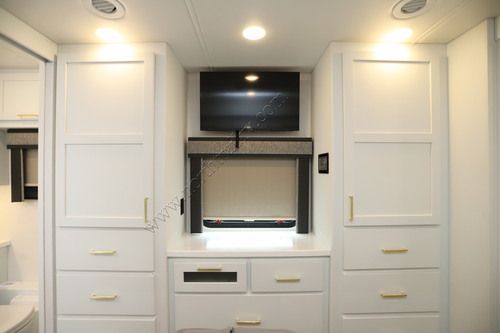 2027 Renegade Rv Valencia 39RB