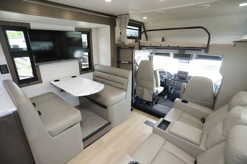 2026 Dynamax Europa 32KD