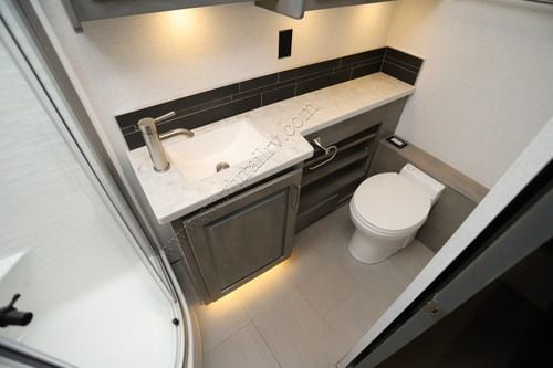 2024 Renegade Rv Verona Le 40LRB