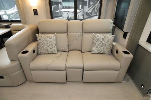 2024 Renegade Rv Verona Le 40LRB