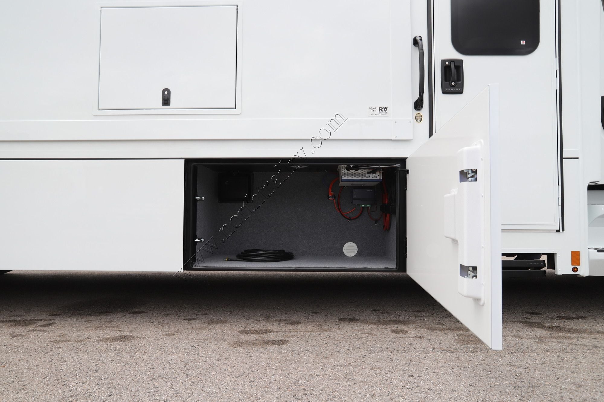 New 2027 Renegade Rv Valencia 39RB Super C  For Sale