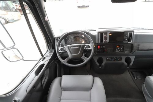 2027 Renegade Rv Valencia 39RB