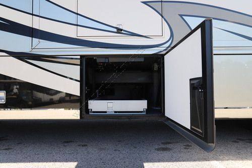 2020 Newmar Dutch Star 4081