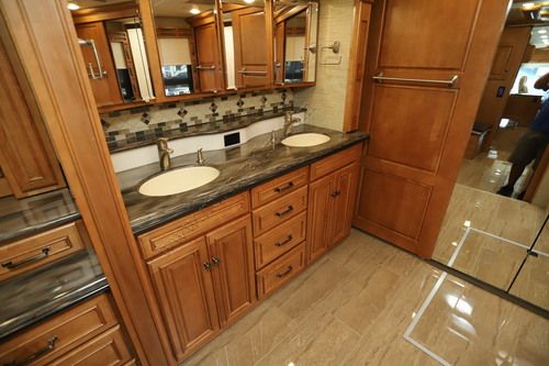 2017 Winnebago Tour 45RD Class A