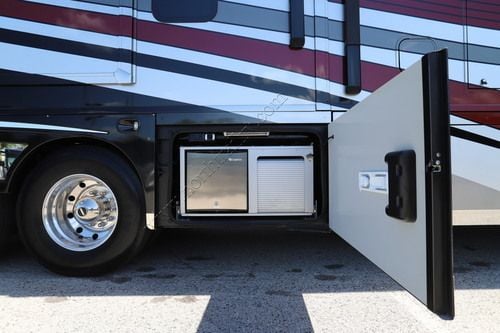 2017 Winnebago Tour 45RD Class A