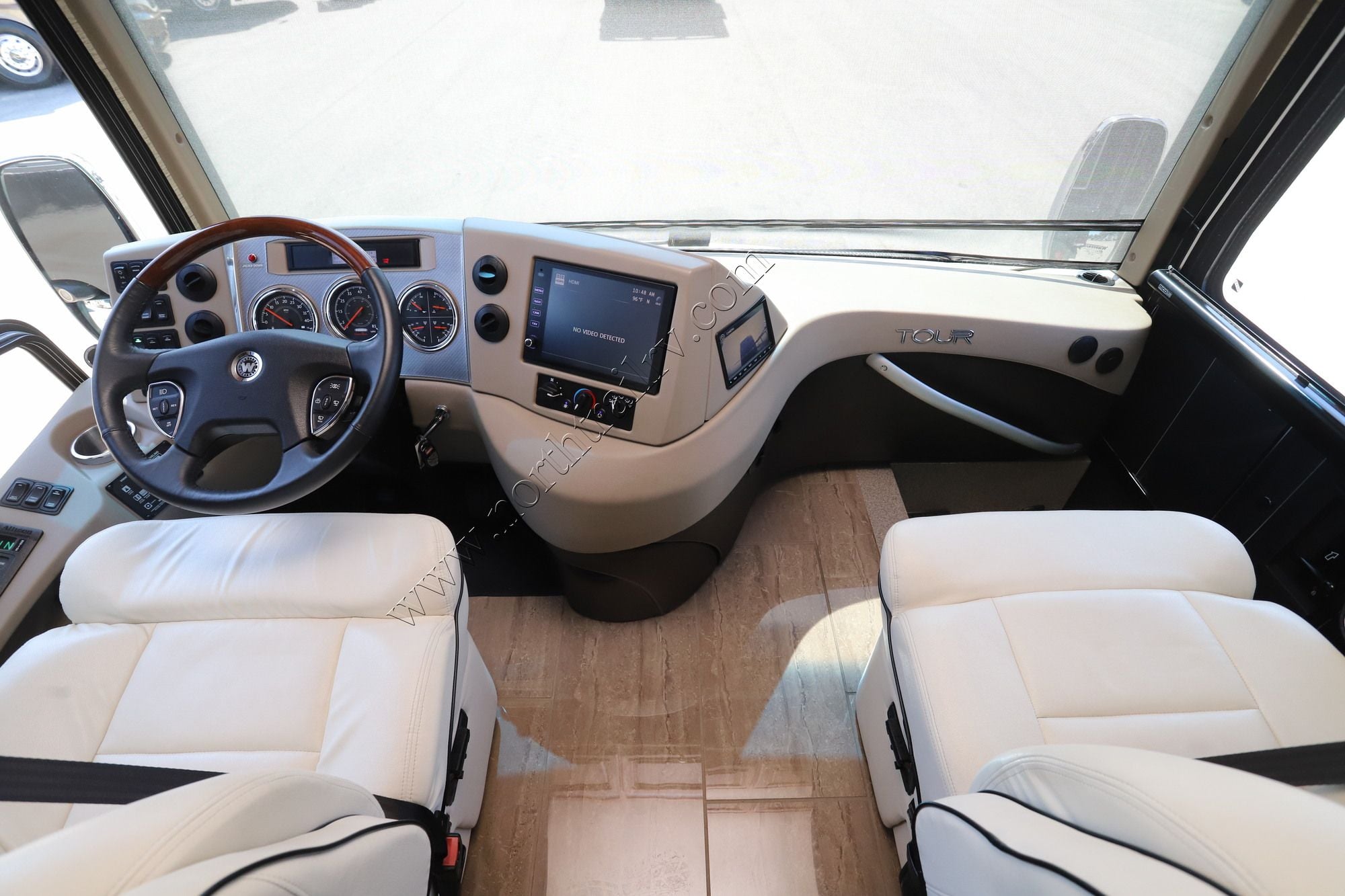 Used 2017 Winnebago Tour 45RD Class A  For Sale