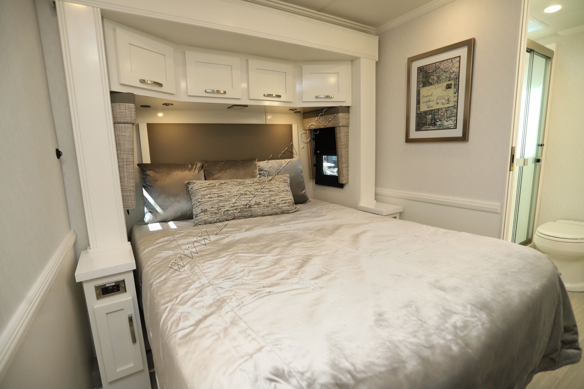 New 2027 Newmar Super Star 3731 Super C  For Sale