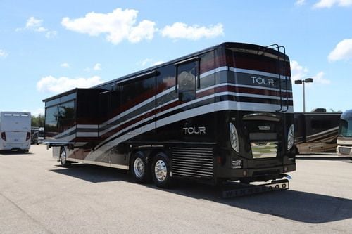 2017 Winnebago Tour 45RD Class A