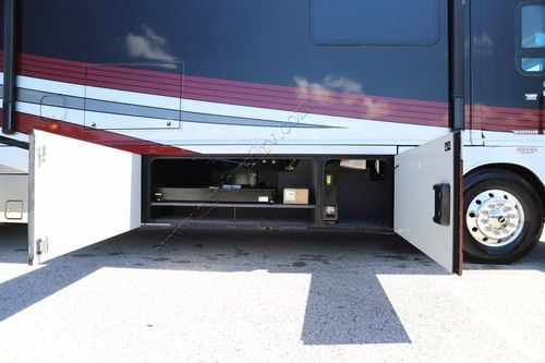 2017 Winnebago Tour 45RD Class A
