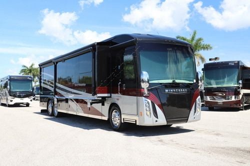 2017 Winnebago Tour 45RD Class A