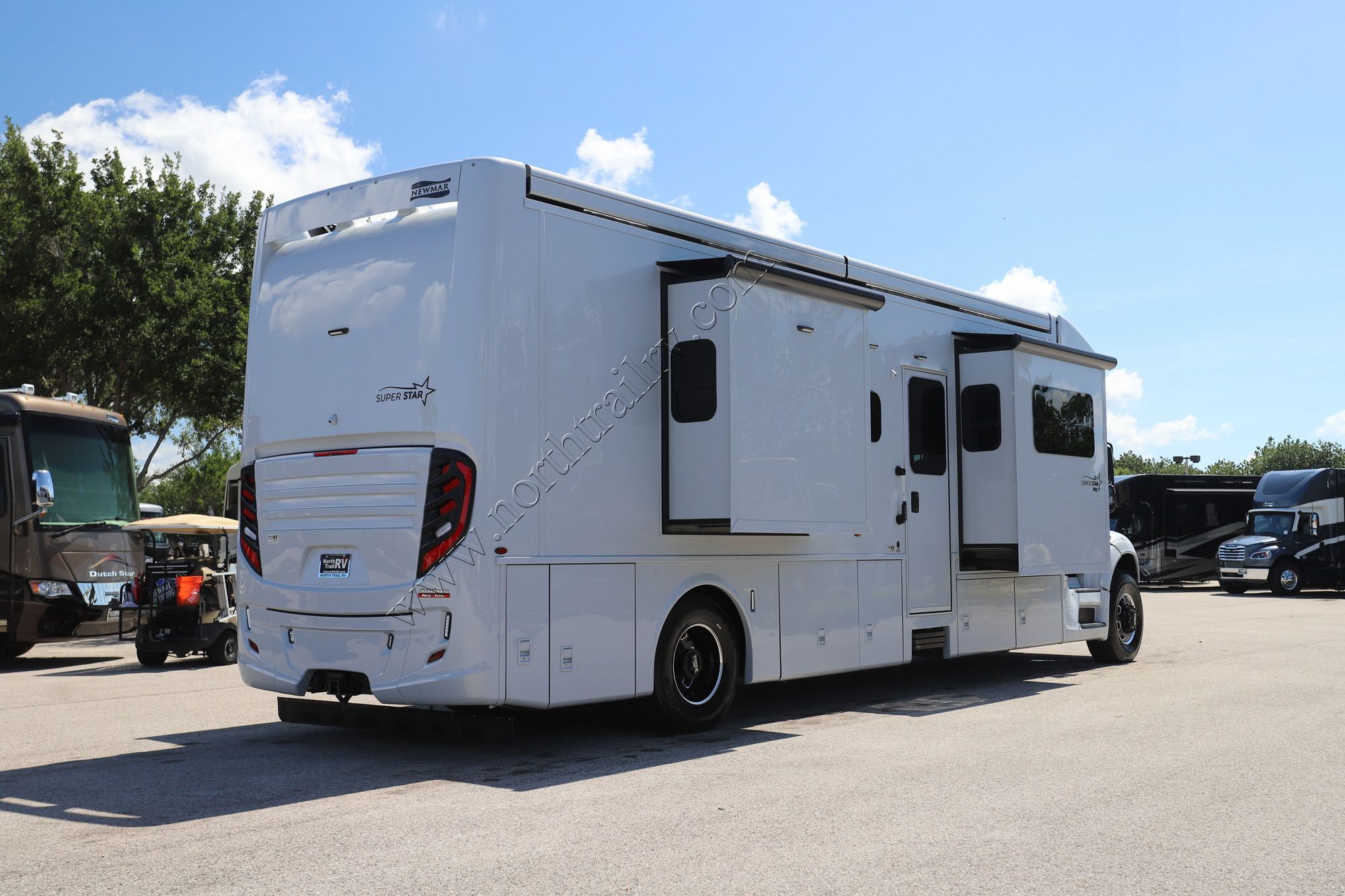 New 2027 Newmar Super Star 3731 Super C  For Sale