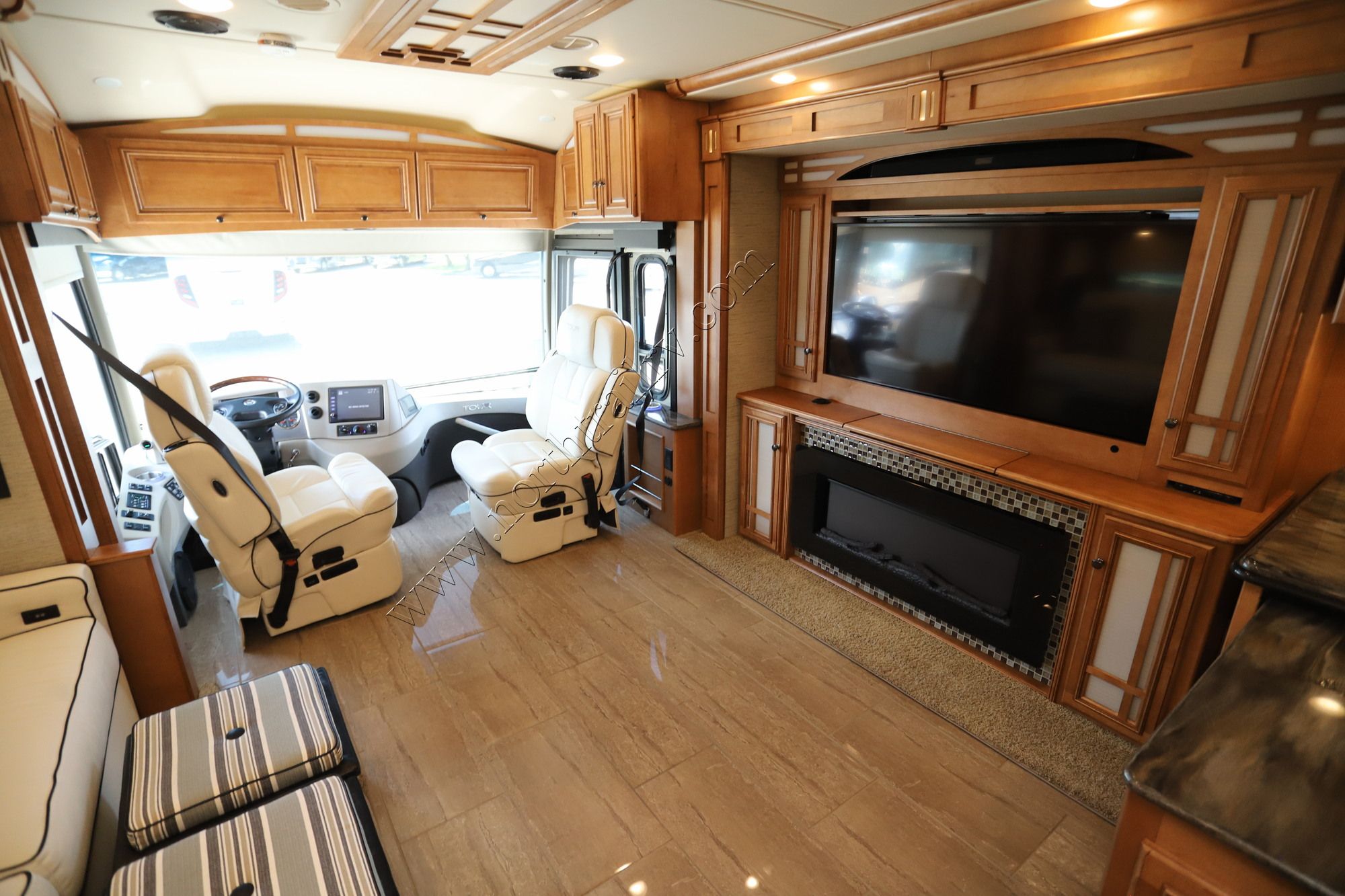 Used 2017 Winnebago Tour 45RD Class A  For Sale