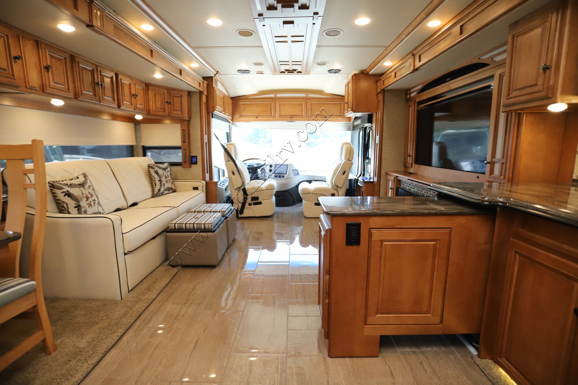 Used 2017 Winnebago Tour 45RD Class A  For Sale