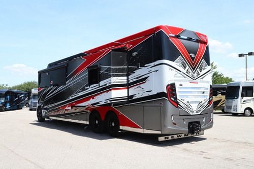 2026 Newmar Summit Aire 4505