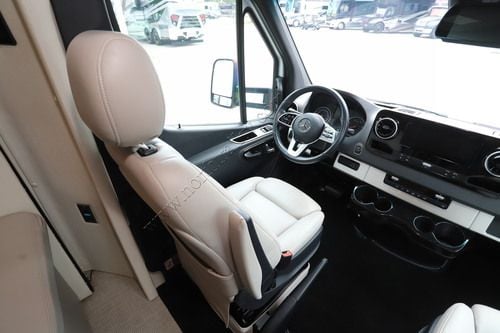 2021 Airstream Atlas MB
