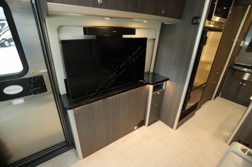2021 Airstream Atlas MB