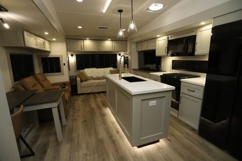 2024 Brinkley Z Model 3100