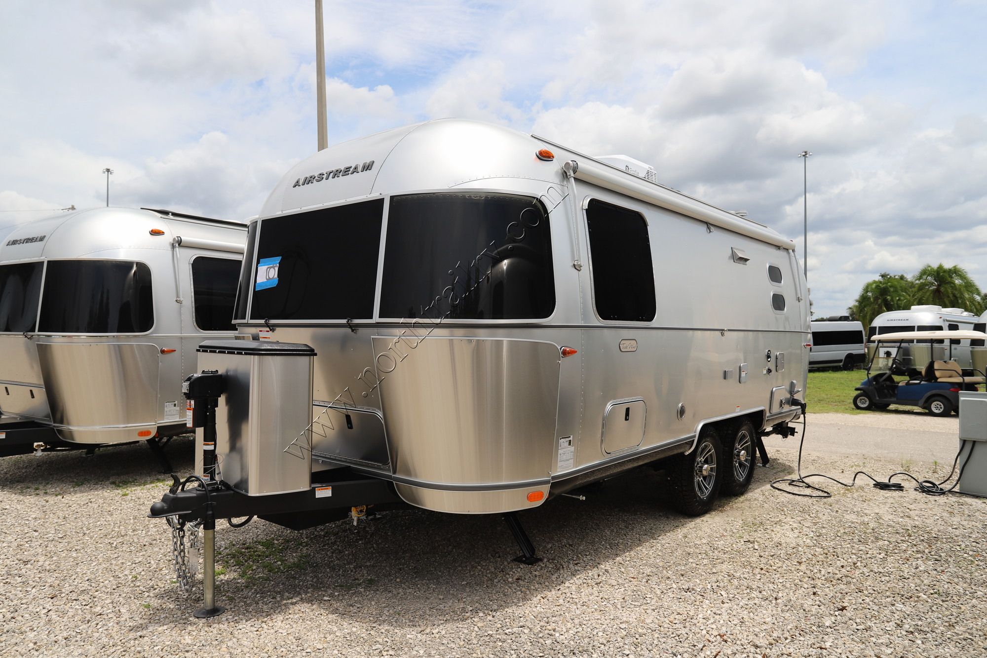 New 2026 Airstream Trade Wind 23FB Travel Trailer  For Sale